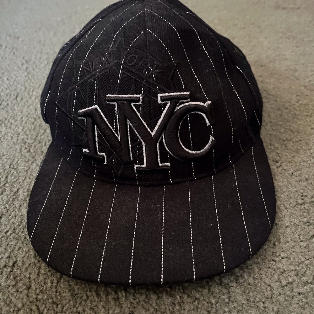 Caps - Picture 5 of 5